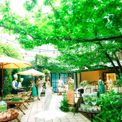  <br>【庭】ガーデン／都会の景色と緑が共存する開放的でお洒落なガーデン