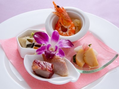 高級食材を使用した中国料理も人気。