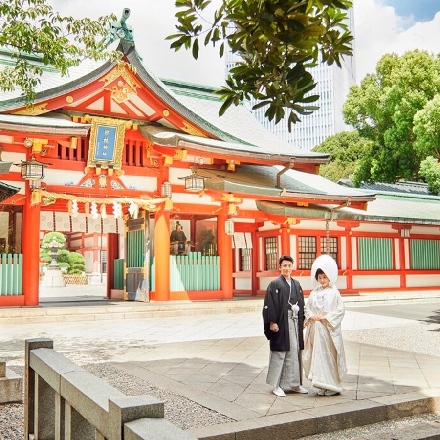 隣接する日枝神社で行う本格的な神前式