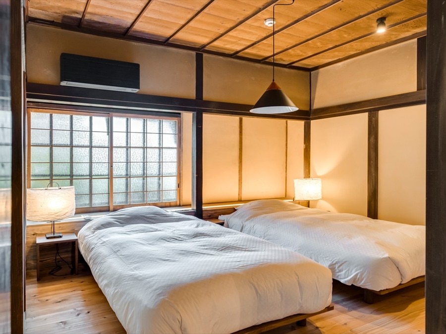 四季折々の風情と雲海が有名な竹田城跡がすぐ近く。宿泊して、翌日はゲストと観光も◎