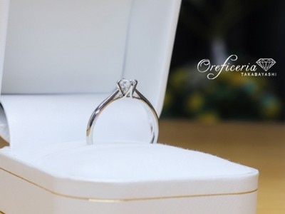 憧れの婚約指輪はこのデザイン◆シンプルな4本爪