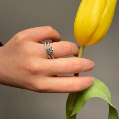 アントワープブリリアントで人気の婚約指輪と結婚指輪