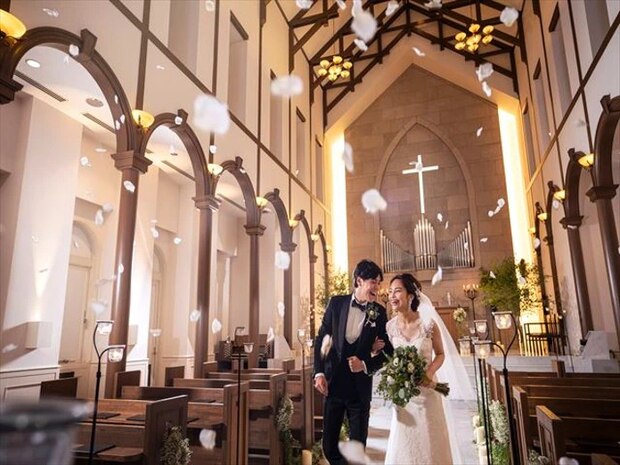 100万円以上割引も！】大幅プライスダウン結婚式プラン特集｜マイナビ