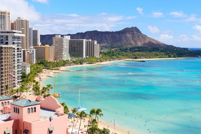 ハワイ新婚旅行を完全ガイド オススメのホテル 観光 費用などを解説 マイナビウエディング