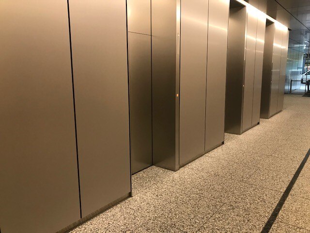 【サロンブログ用】エレベーター入口.jpg
