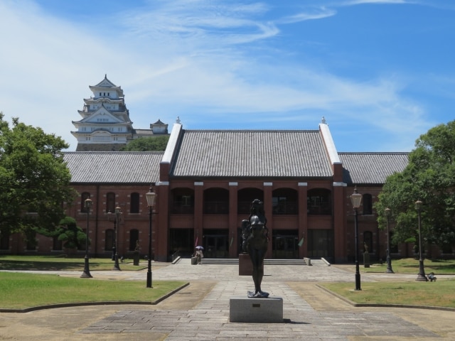 姫路市立美術館