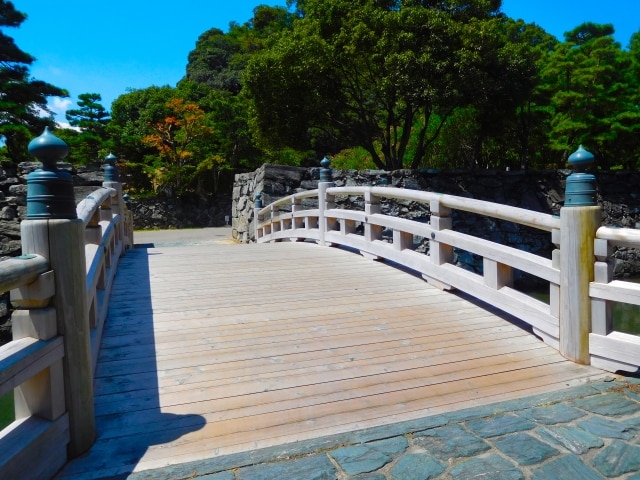 徳島城公園(数寄屋橋、白壁、博物館など)