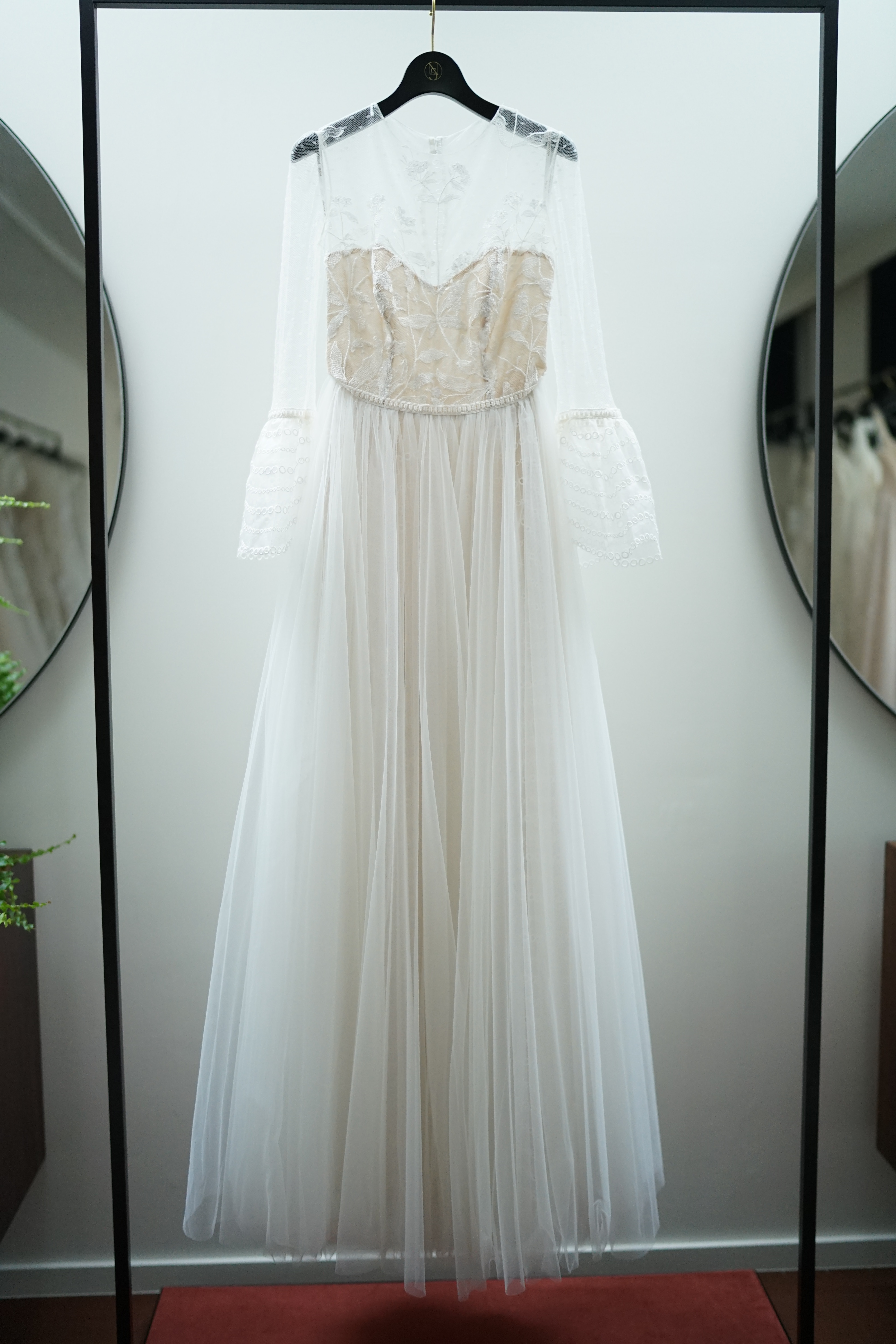 進化し続けるウエディングドレスの世界 山城葉子 Yoko Yamashiro 第2回 日本人が似合う 海外ブランドのウエディングドレス マイナビウエディング