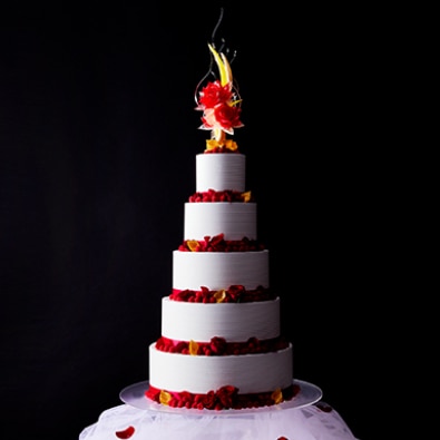 ウエディングケーキから結婚式場を探す ケーキ スイーツ マイナビウエディング プレミアムクラブ