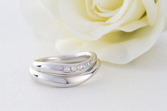 セットリング - 指輪全般のQ10｜結婚指輪・婚約指輪｜マイナビウエディング