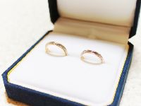 結婚指輪とペアリング ファッションリングとの違い 結婚指輪のq18 結婚指輪 婚約指輪 マイナビウエディング