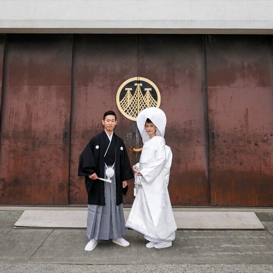 浅草の総氏神様として親しまれる浅草神社。結婚式後もいつでも訪れられる特別な場所に