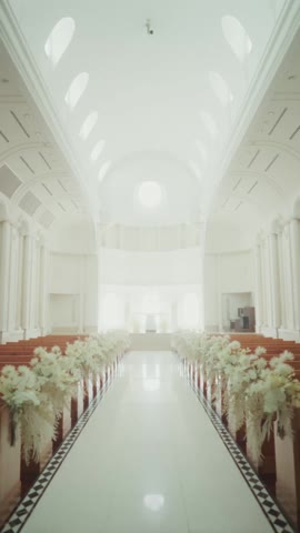 新潟最大級の広さ「白亜の大聖堂セント・ヴァレンタインチャーチ」