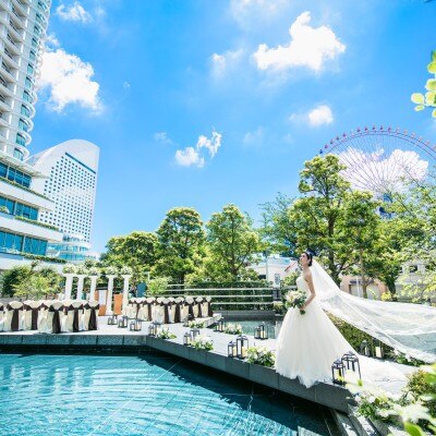 みなとみらい駅直結、横浜港のパノラマビューが独占できる「横浜ベイホテル東急」<br>【挙式】まるで都会の中のオアシス・海や緑に囲まれた開放感のある結婚式が叶う