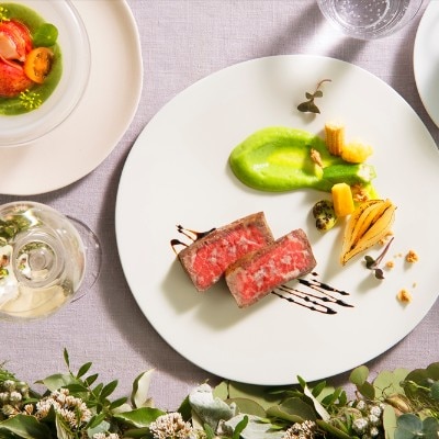 <br>【料理・ケーキ】高級食材を贅沢に利用したおもてなしの料理