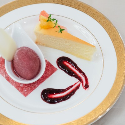 彩りが美しいデザート♪<br>【料理・ケーキ】料理<br><a href='/sp/wedding/people/4237/15170/' class='link2'>この先輩カップルの体験レポートを見る</a>