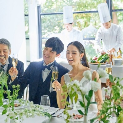 <br>【披露宴】『THE TERRACE ROOM』（2階）【着席・立食〜110名】