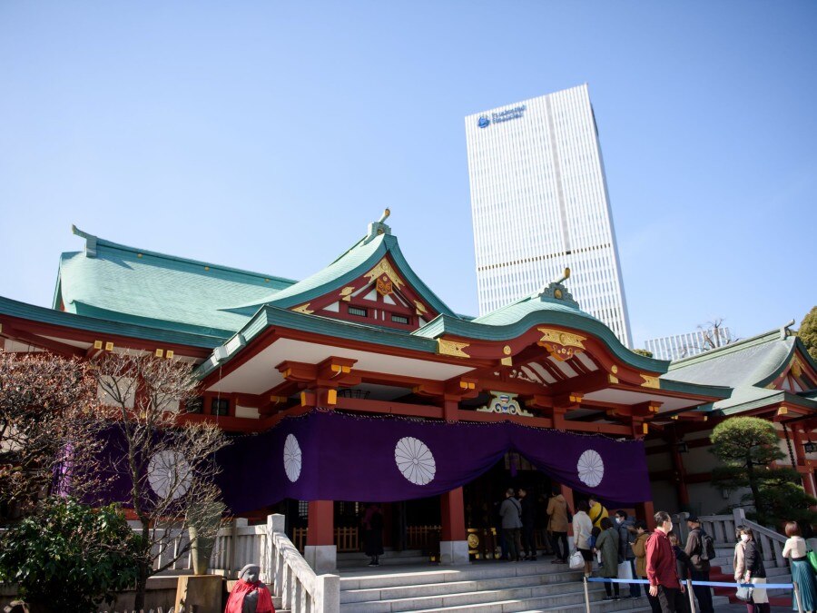 挙式 神聖な空気と緑あふれる日枝神社での挙式の様子のフォト 写真9枚 ザ キャピトルホテル 東急 マイナビウエディング