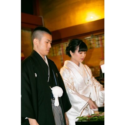 日本の由緒ある伝統を感じることができます。<br>【挙式】近隣神社で叶える和婚×レストランウェディング