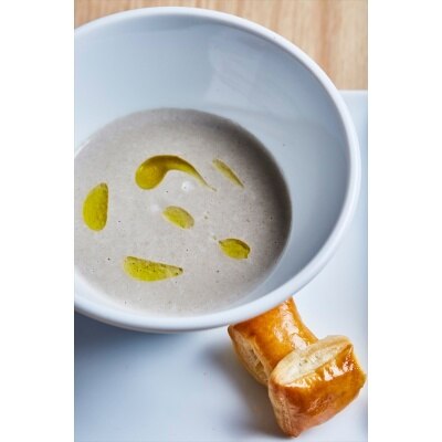 <br>【料理・ケーキ】どの年代からも好評なブランドホテルの婚礼料理