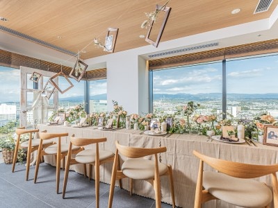 13階に位置するレストラン、富士山を望む眺望とプライベート空間が魅力！