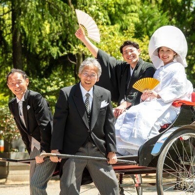 <br>【挙式】厳かに執り行われる神聖な本殿での神前式