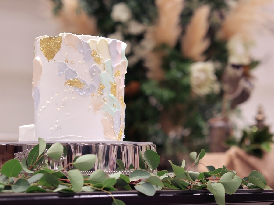 料理 ケーキ ウェディングケーキ 人気デザインや個性あふれるものまで対応ok ふたりらしいケーキをプロが提案のフォト 写真30枚 フェリーチェ By ヴィラ アンジェリカ 近江八幡 マイナビウエディング