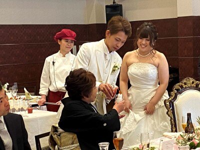 10名での結婚式 家族への感謝を伝えられた仲良し家族婚 口コミ 体験談 ティアラガーデンズ伊勢崎 マイナビウエディング