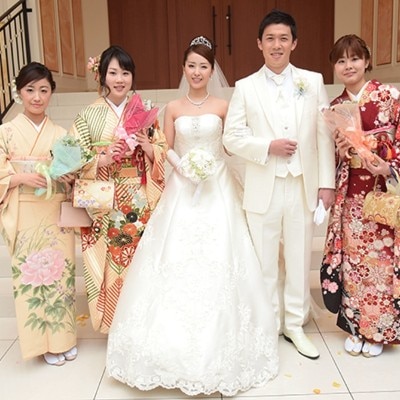 <br>【ドレス・和装・その他】日本最大手の「TAKAMIBRIDAL」アニヴェルセルオリジナルドレスが人気<br><a href='/sp/wedding/people/110/1329/' class='link2'>この先輩カップルの体験レポートを見る</a>