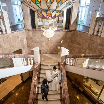 ホテル館内撮影では、人気の大階段でも撮影が可能！