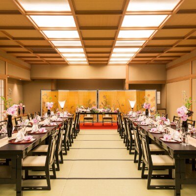 <br>【披露宴】日本料理　花城　●収容人数／着席   4名 ～ 40名