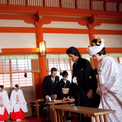 神前式<br>【挙式】京都の風情を感じる歴史ある神社での「神前式」も可能