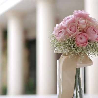 <br>【ドレス・和装・その他】季節の花々をセンスよくアレンジしたブーケ