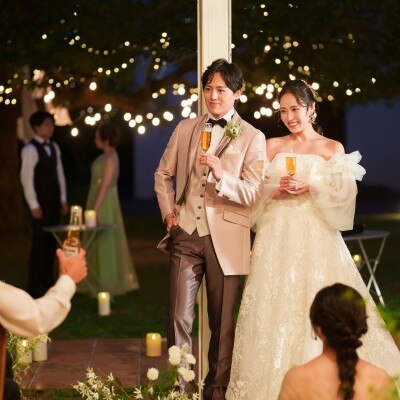 カフェの夜の演出<br>【付帯設備】ふたりもゲストも心地よく過ごせる設備が充実