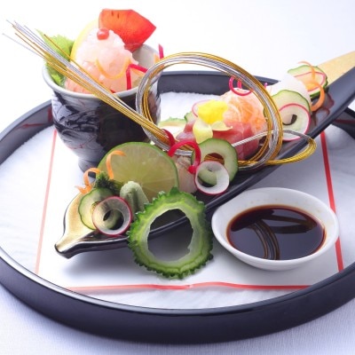 <br>【料理・ケーキ】沖縄の食材と融合した5つ星ホテルのレストランの味を楽しめる