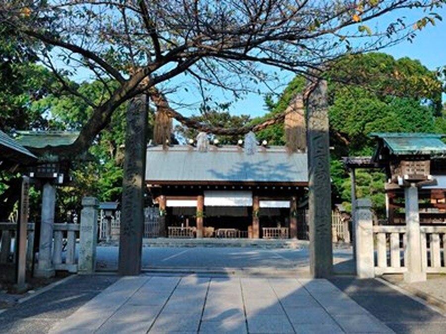 挙式 横浜で本格的な神社を とお考えの方へ 外部挙式 伊勢山皇大神宮 本牧神社 のフォト 写真18枚 ホテルニューグランド 横浜市認定歴史的建造物 マイナビウエディング