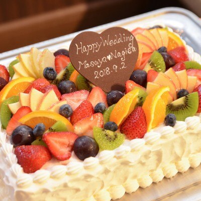 フルーツいっぱいの生ケーキ<br>【料理・ケーキ】ケーキ・デザートビュッフェ