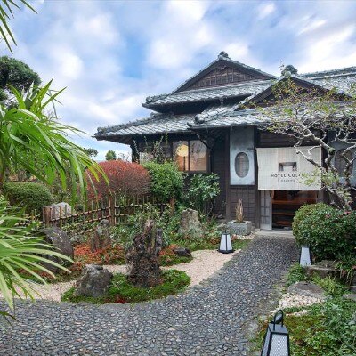江戸時代後期から三代に渡り活躍した絵師の邸宅が生まれ変わった、風情あふれるホテル<br>【外観】外観