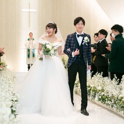 <br>【挙式】白亜のデザイナーズチャペル／着席～120名　<br><a href='/sp/wedding/people/3070/8043/' class='link2'>この先輩カップルの体験レポートを見る</a>