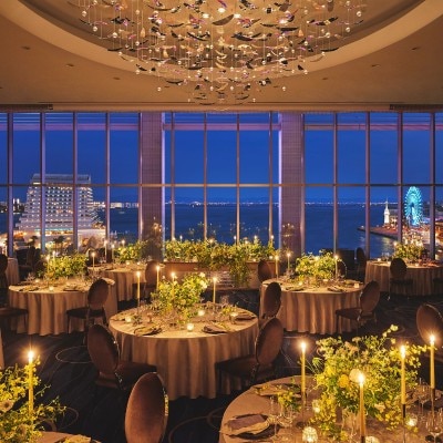 <br>【披露宴】The Suite Grand Bleu（グランブルー）/着席30名 ～ 130名
