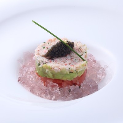<br>【料理・ケーキ】沖縄の食材と融合した5つ星ホテルのレストランの味を楽しめる