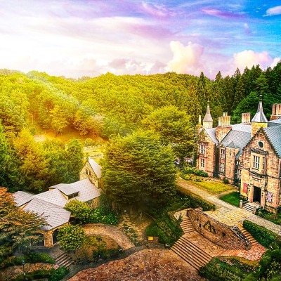 <br>【外観】スコットランドのお城を移築・復元した本物のお城☆ここにしかない壮大なロケーション！