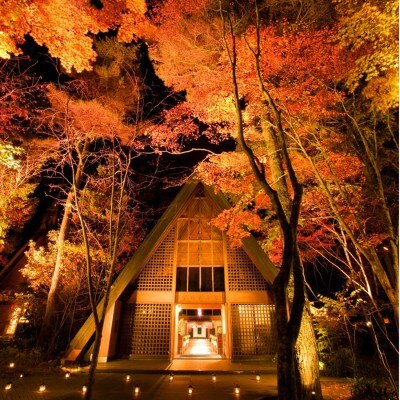 【紅葉ウエディング】秋のウエディングも人気。絶景の中、記憶に残るウエディングを。
