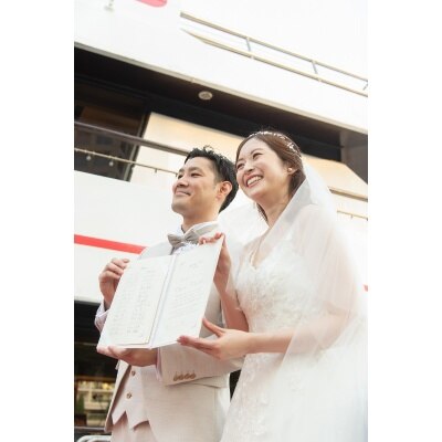 ご証明が完了したらみなさまに完成した結婚証明書を披露します♢

