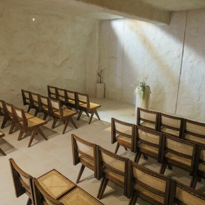 <br>【挙式】天然石のチャペル（教会式、人前式）着席～30名