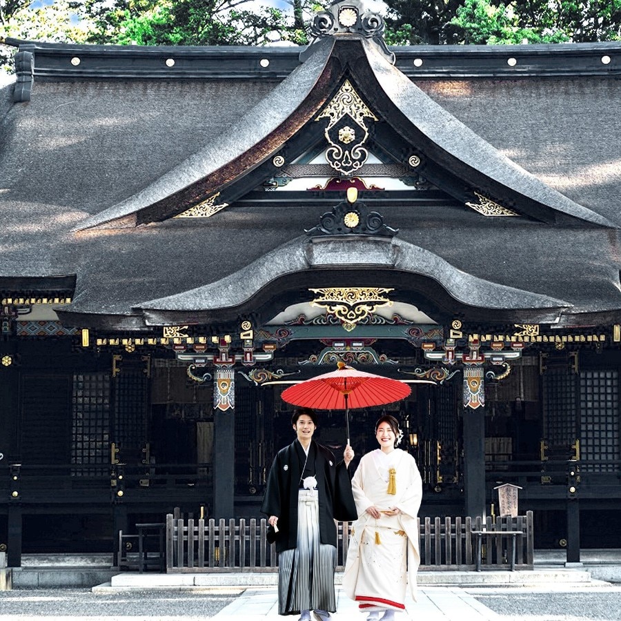 全国に約400ある香取神社の総本社「香取神宮」で伝統に則った厳かな神前式もかなう