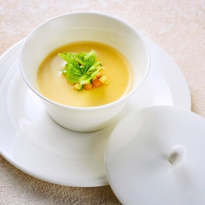 月に2回！ペアリング付きフルコース試食会はペア5.1万円相当。フェア参加で無料に<br>【料理・ケーキ】和洋折衷料理