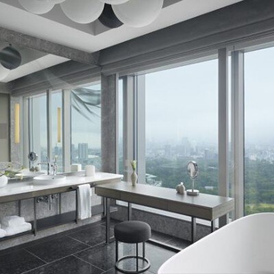 客室フロアは「Otemachi One タワー」の34階から38階に位置<br>【付帯設備】洗練されたモダンデザインに和のエッセンスを取り入れ上質なシンプルさにこだわった客室。