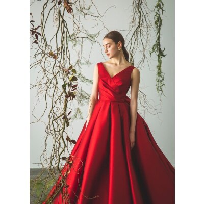 <br>【ドレス・和装・その他】花嫁を最高に美しく輝ける瞬間に引き立てる運命の一着に出会える