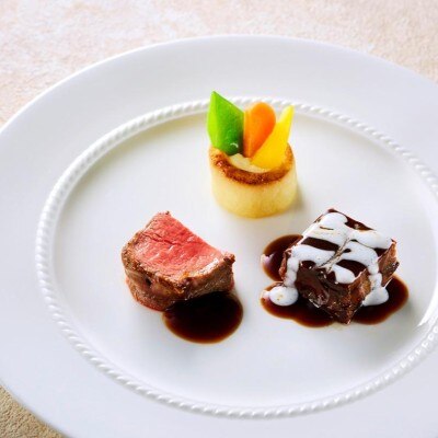 月に2回！ペアリング付きフルコース試食会はペア5.1万円相当。フェア参加で無料に<br>【料理・ケーキ】フランス料理